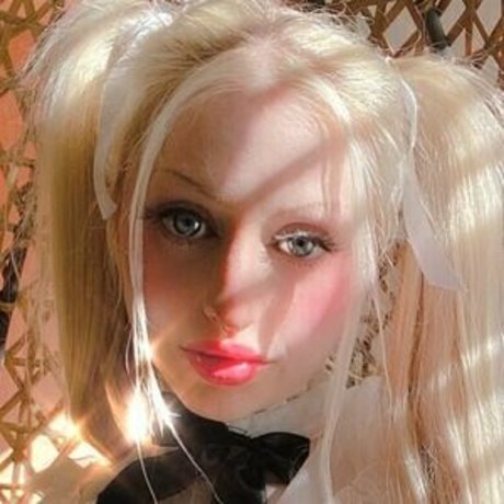 Princess Poppi pornstar free archive