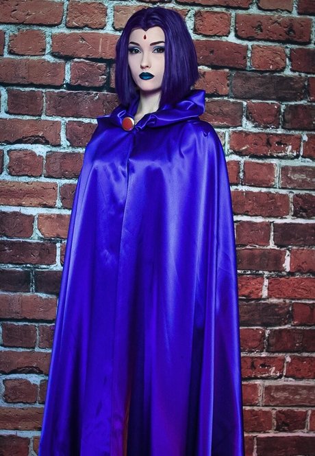 ChameLeahn Cosplays top actress images