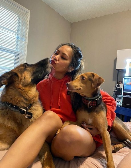 JuicyPinaypple star sex picture