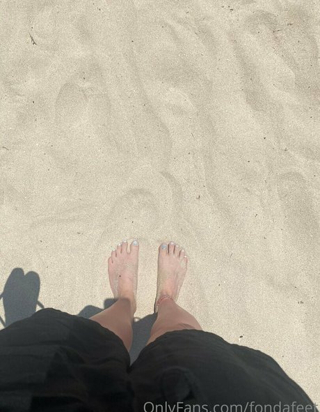 fondafeet model free picture