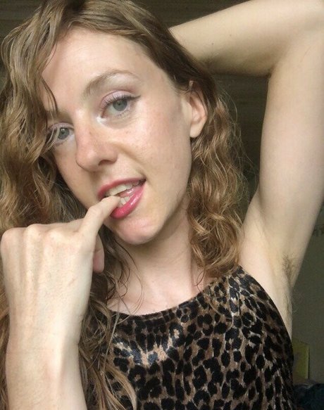 Serena Rain adult model img