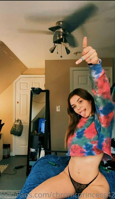 chronicprincess420 star pornographic image