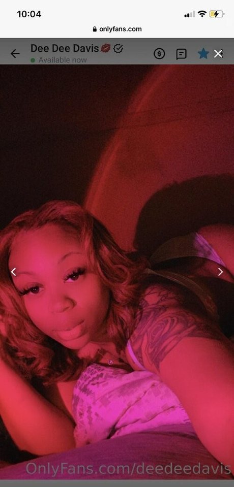 Dee Dee Davis model naked photo