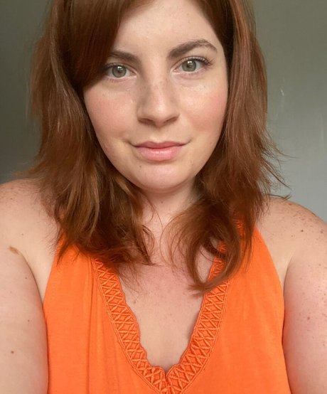 Billie Porter naked actress gallery