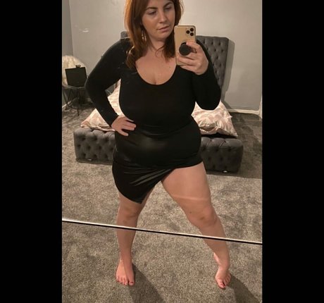 Billie Porter hd actress gallery