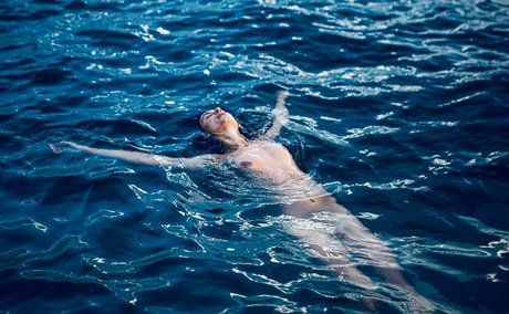 Yanusya high quality model pic