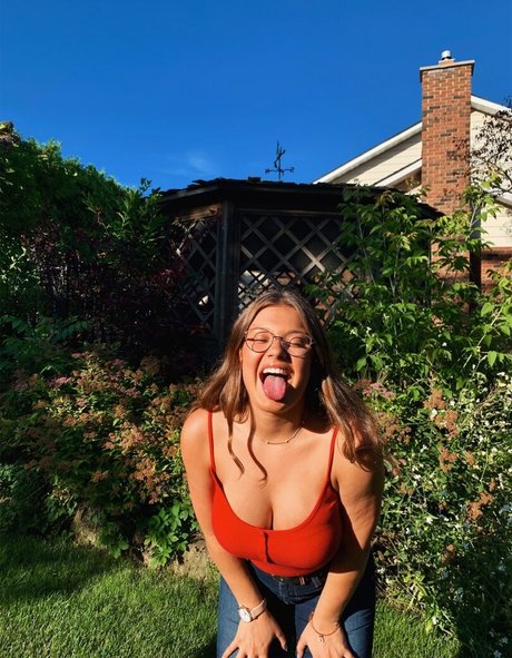 Jenna C pretty actress img