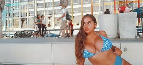 Adva A pornstar sexy images