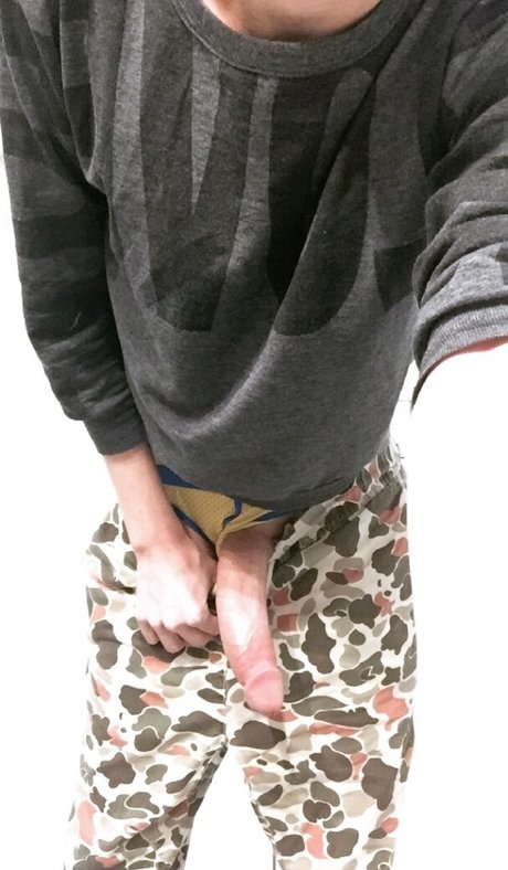 hunnydewboy pornographic star photos