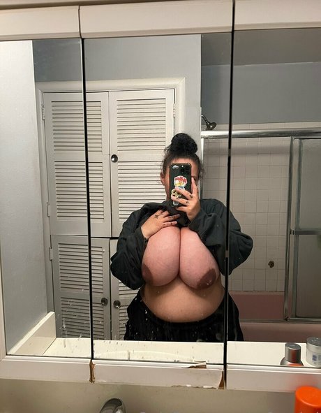 urfavvbri sex model picture