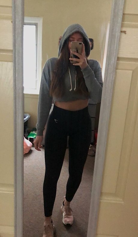 Hannah V pornstar image