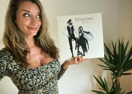 Sarah Champion erotic actress galleries