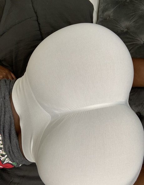 missusblu pornographic model archive