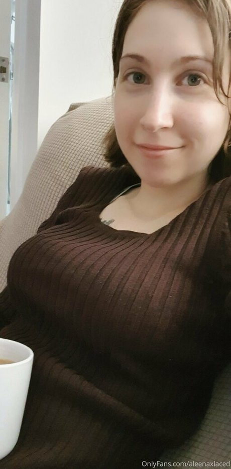 Aleenaxlaced exclusive pornstar image