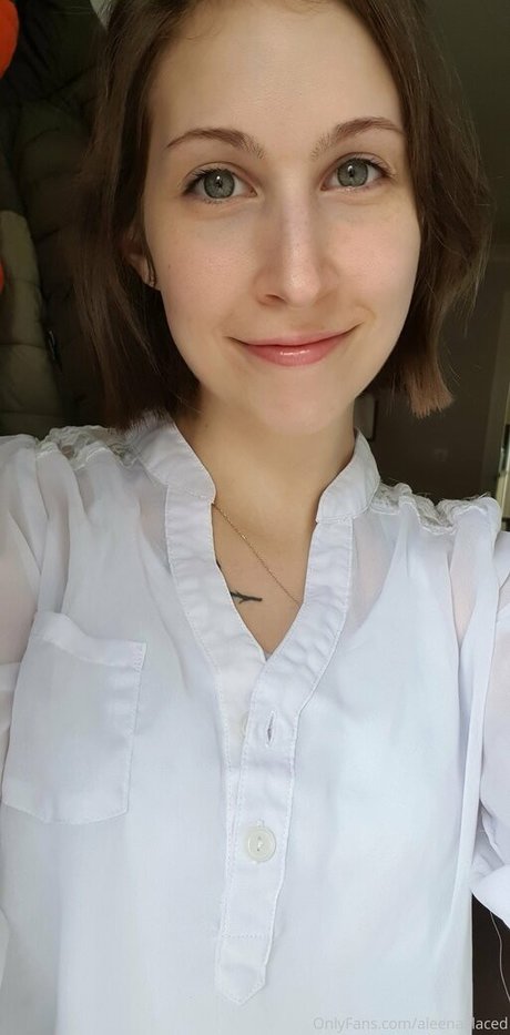 Aleenaxlaced erotic actress pic