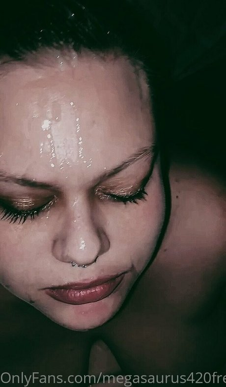 megasaurus420xofree star exclusive img