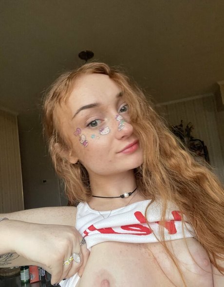 Redheadbbb exclusive model pic