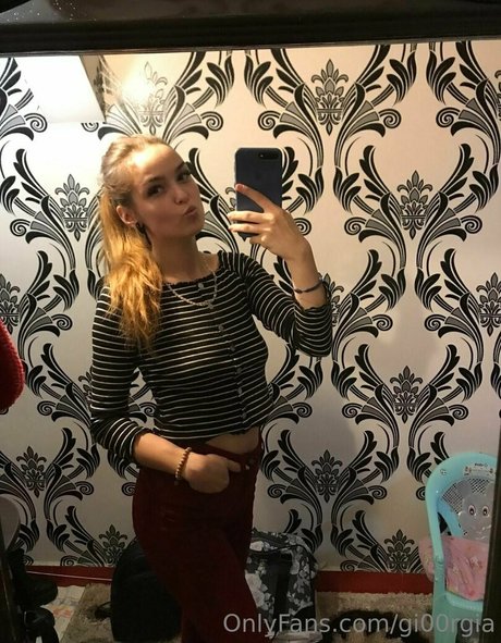 gi00rgia pretty star img