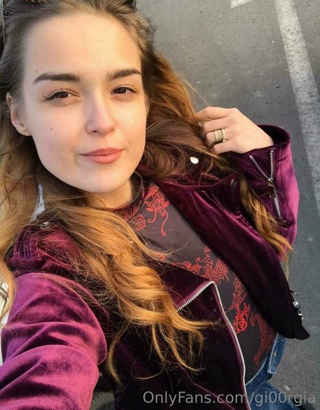 gi00rgia porn model pic