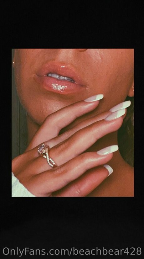 beachbear428 exclusive model picture