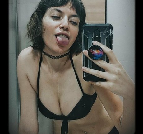 Busra cabuk exclusive model galleries