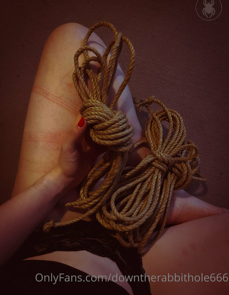 downtherabbithole666 exclusive model photos