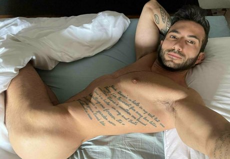 flexxarmy model pornographic picture