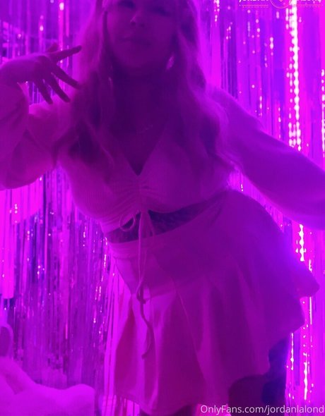 vipjordanlalond art model image