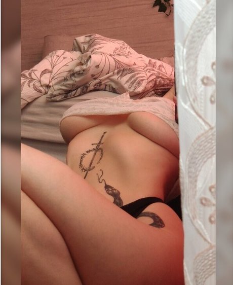 Kit Lilith pornstar free archive