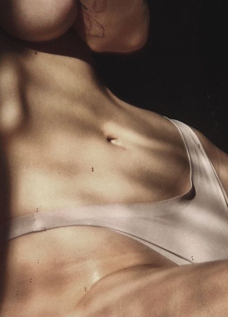 Kit Lilith model free pic