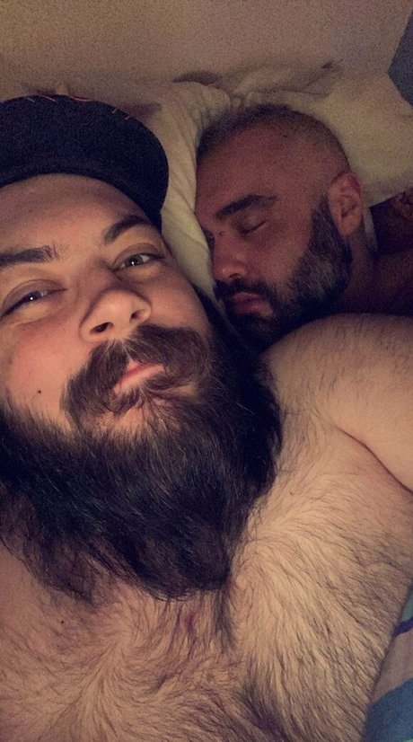 donutsteak naked model pictures