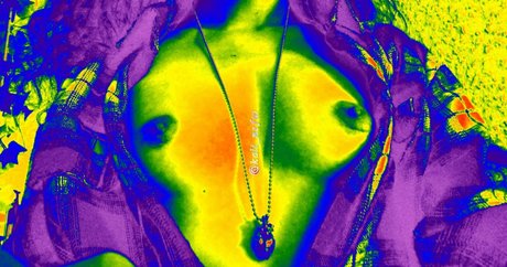 alix flux exclusive star photos