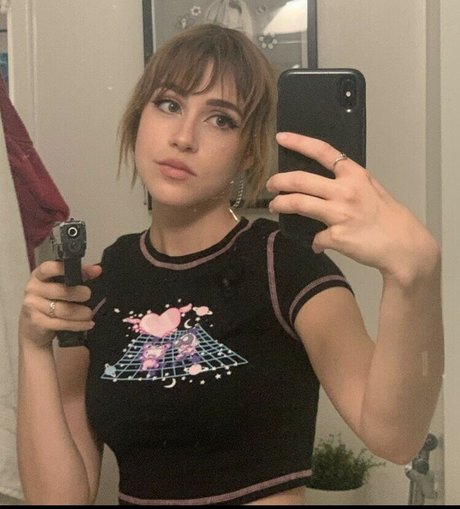 Chribbleys nude pornstar pictures