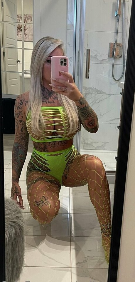 callmeroxyfree model nice images