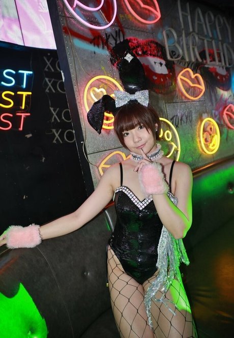 ayame apricot model perfect photo