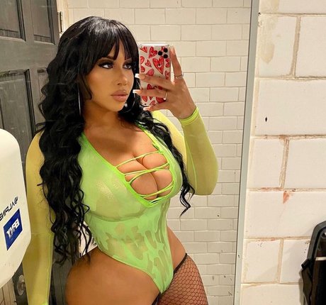 Kaemichelle perfect pornstar pics