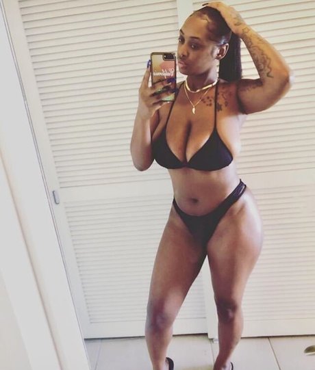 NonnieBaby xxx pornstar photos