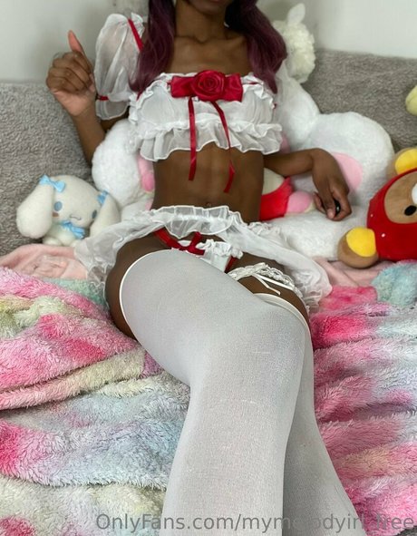 mymelodyirl free porn star photo