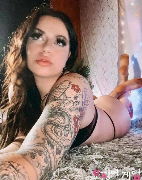 karveyyyy high quality pornstar picture