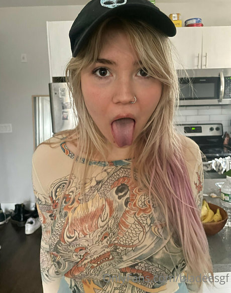 bladeesgf model sexy img