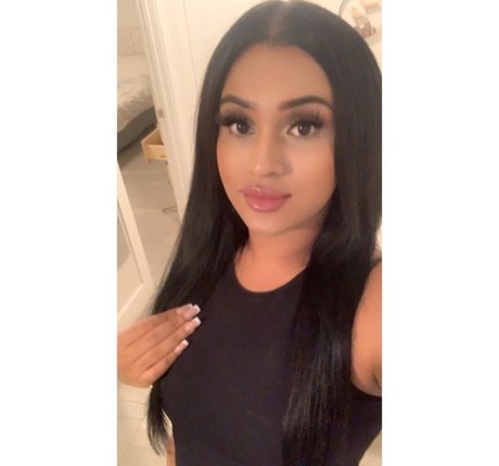 noisynadiaa sexy star gallery