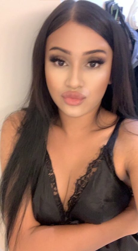 noisynadiaa pornstar free pictures