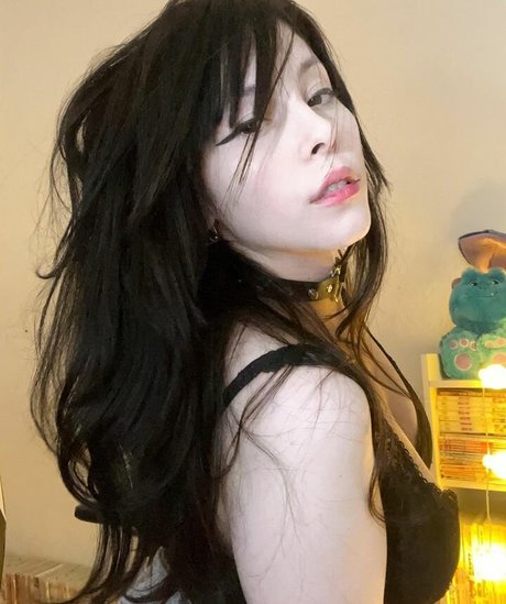 Caroline Favorino pornstar nude pics