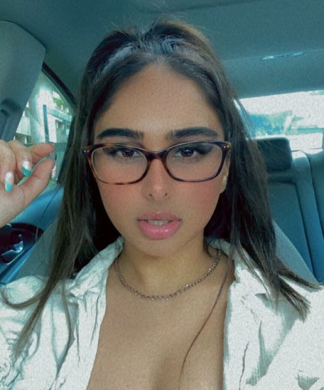 therealmeghnaa free star photos