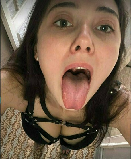 barbiehanna pretty actress pics