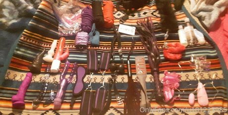 succubus kitty 420 model art picture