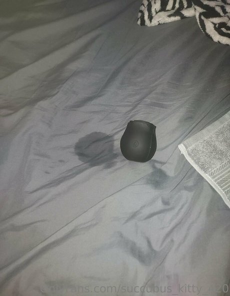 succubus kitty 420 naked star pic