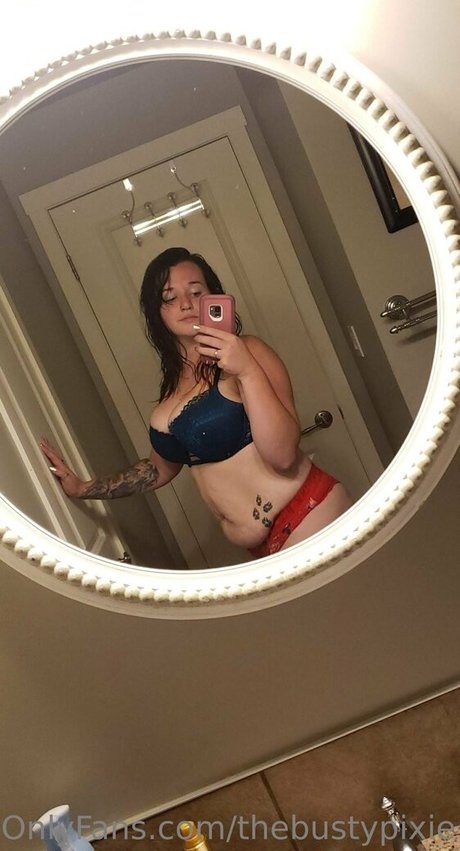 thebustypixie star sex image