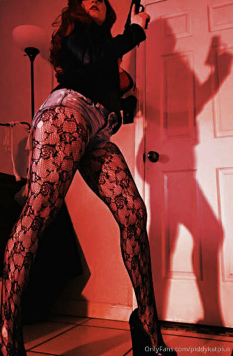 only vixen naked actress images