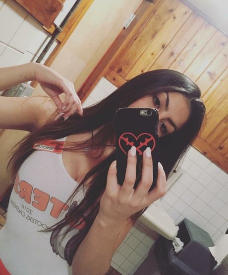 Kami sama best actress image